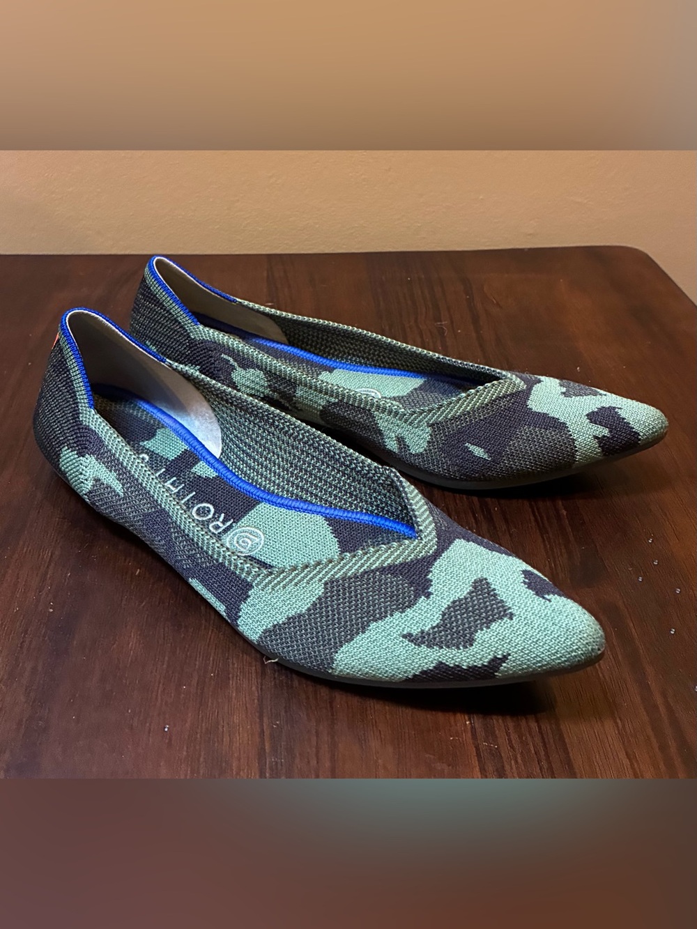 Rothy’s The Point Camo Flats, Olive Green / Black, Women’s 8.5